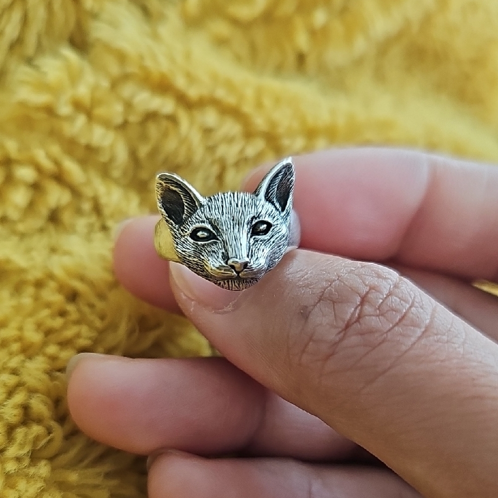 Silver Cat Ring